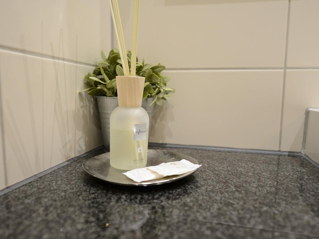 Land-Gut Hotel Zum Loewen Garni Marktheidenfeld Room photo
